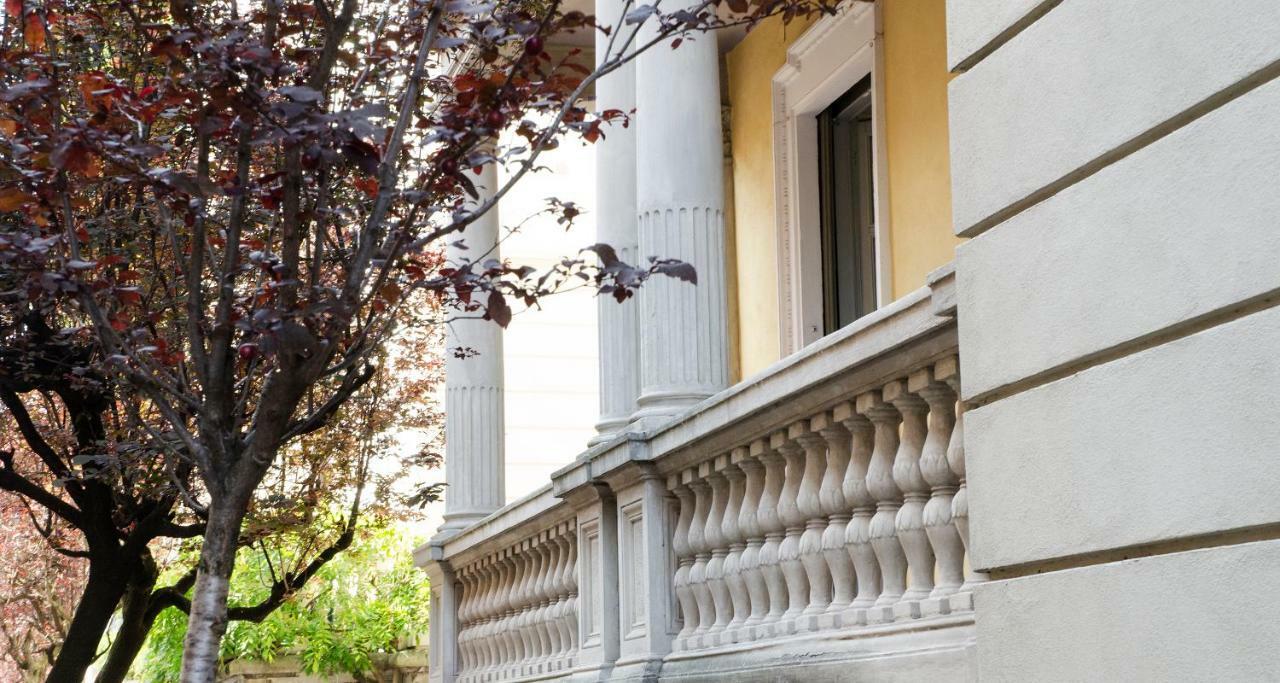 Joivy Splendid 3Br Apt With Parking And Terrace In Como Lake Como Exteriör bild