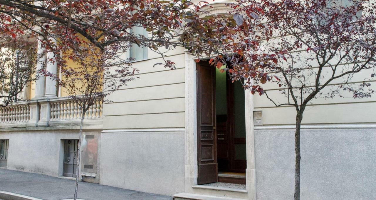 Joivy Splendid 3Br Apt With Parking And Terrace In Como Lake Como Exteriör bild